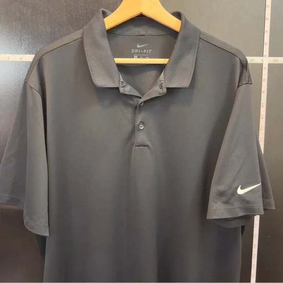 Nike Men's Black Golf Polo Shirt - Picture 4 of 6